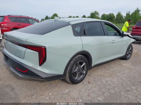 2025 KIA K4 LXS