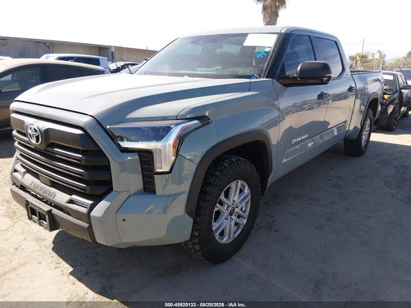 2025 TOYOTA TUNDRA SR5