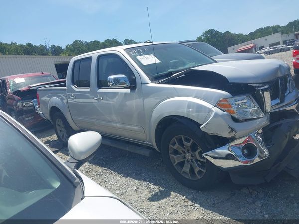 2019 NISSAN FRONTIER SL