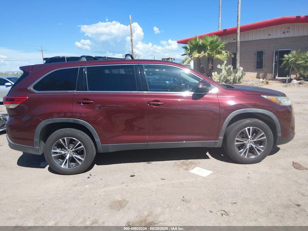 2019 TOYOTA HIGHLANDER LE