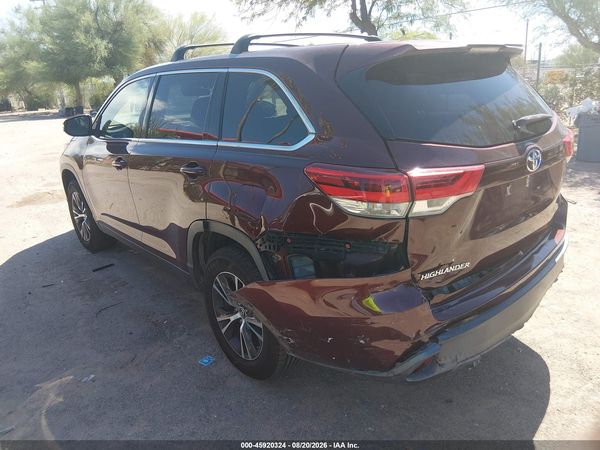 2019 TOYOTA HIGHLANDER LE