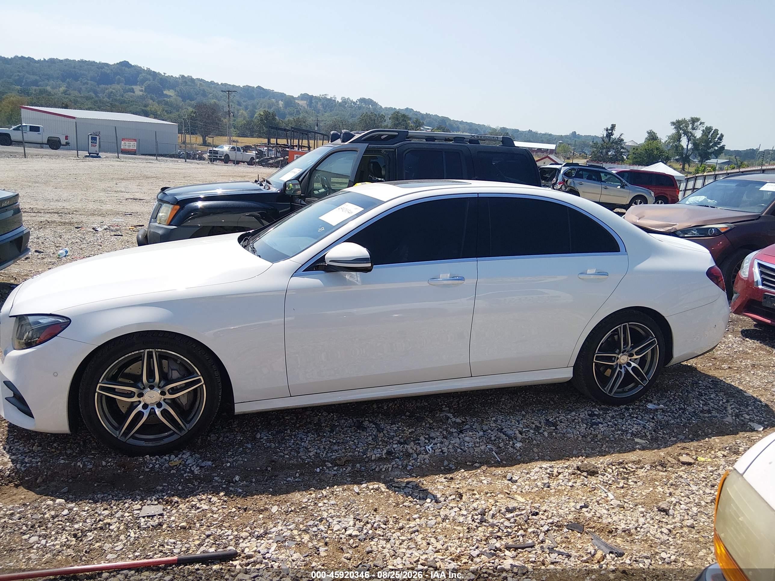 2017 MERCEDES-BENZ E 300 E300