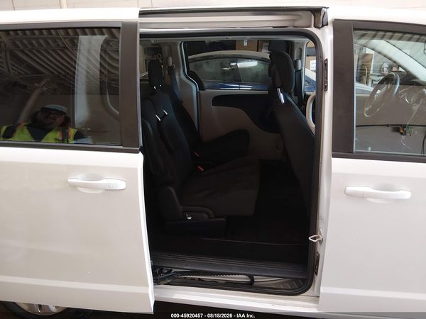 2018 DODGE GRAND CARAVAN SE