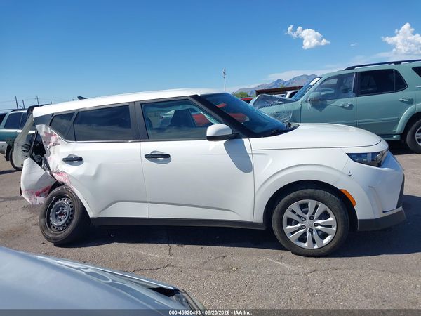 2023 KIA SOUL LX