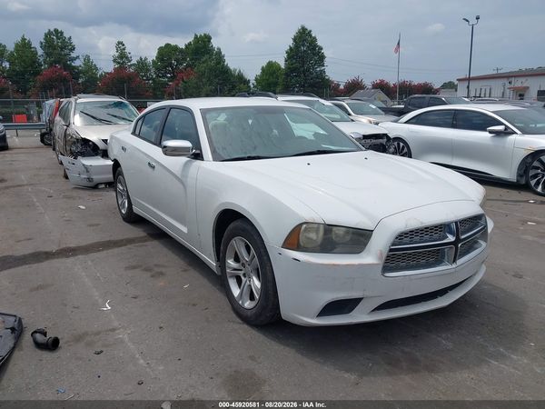 2012 DODGE CHARGER SE