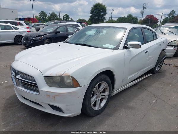 2012 DODGE CHARGER SE