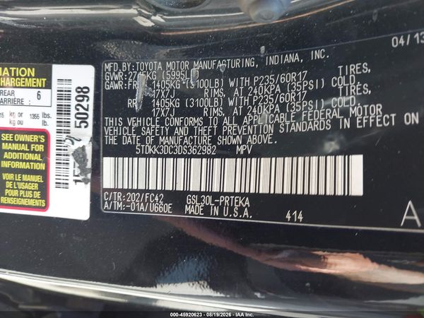 2013 TOYOTA SIENNA LE V6 8 PASSENGER
