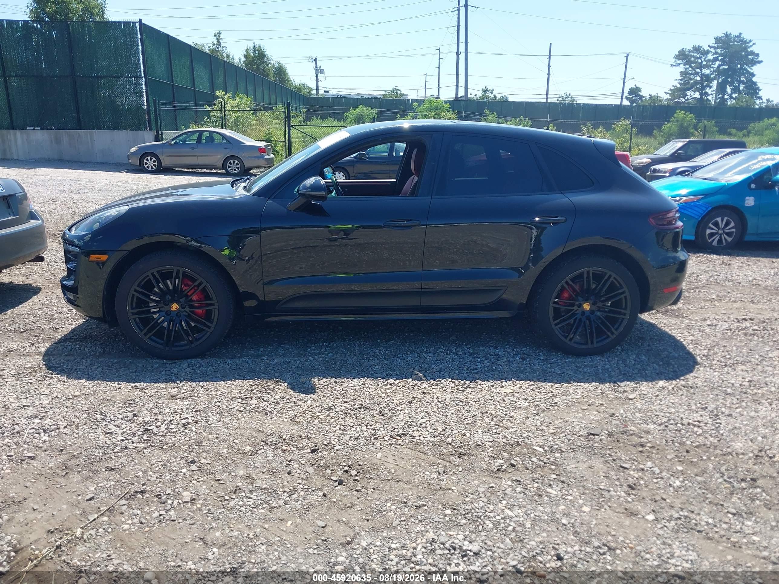 2018 PORSCHE MACAN GTS