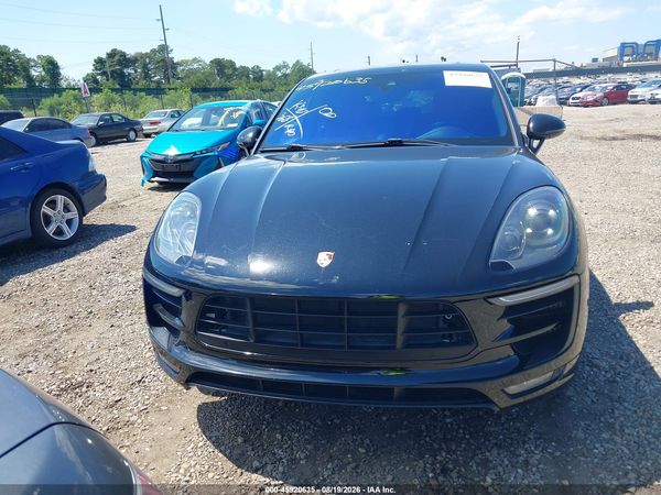 2018 PORSCHE MACAN GTS