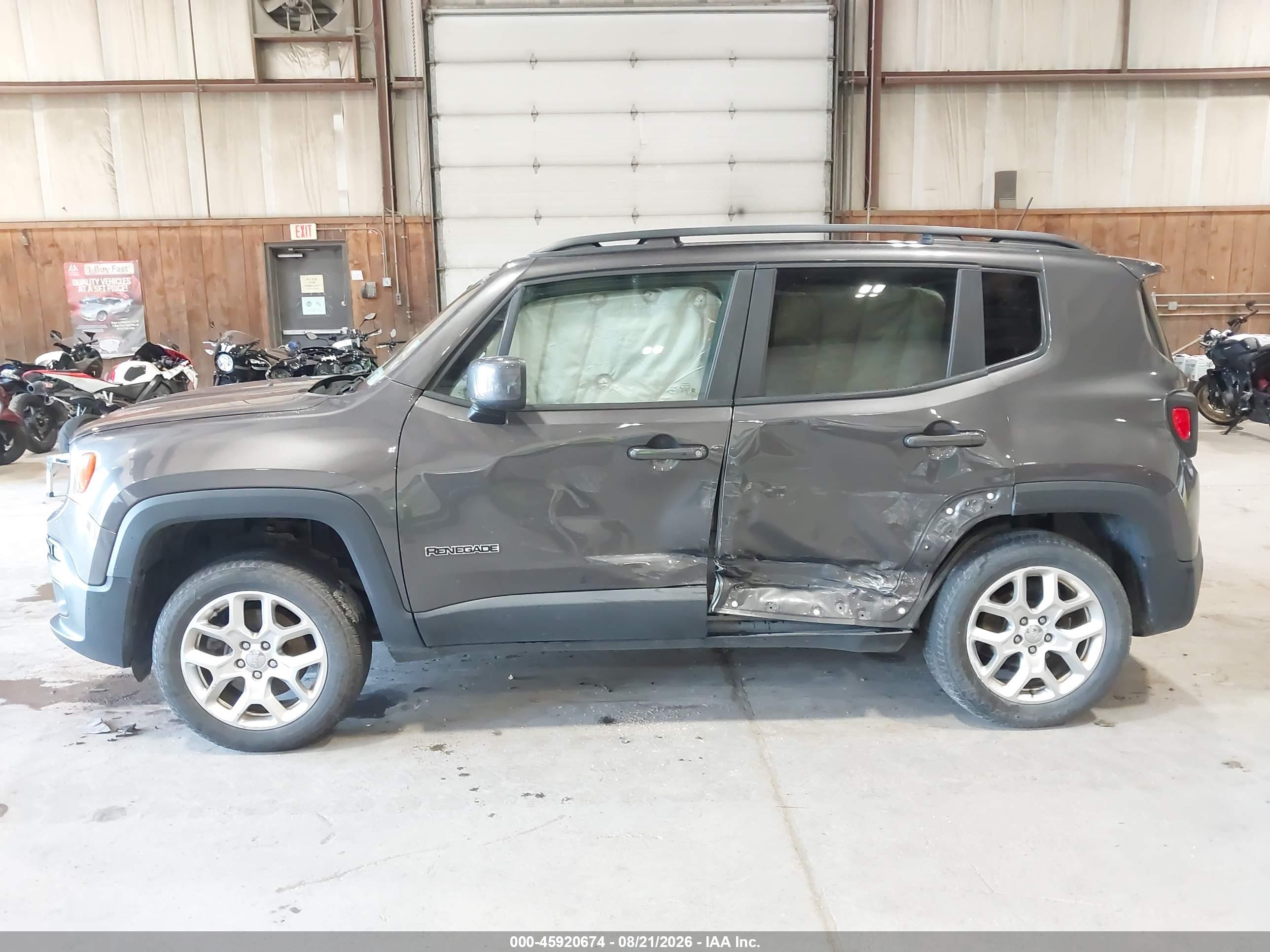 2018 JEEP RENEGADE LATITUDE 4X4