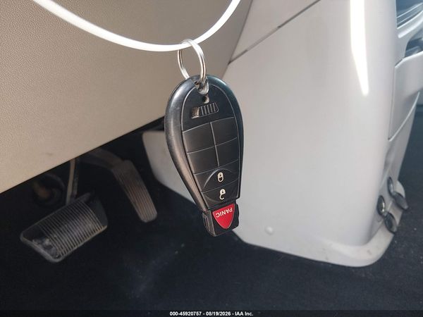 2013 DODGE GRAND CARAVAN SE