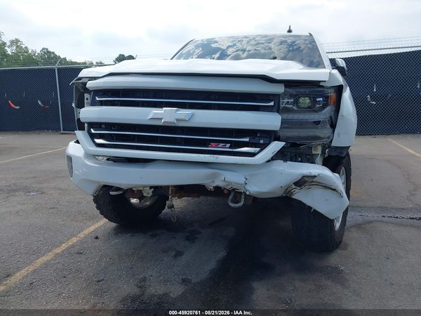 2018 CHEVROLET SILVERADO 1500 2LZ — I6