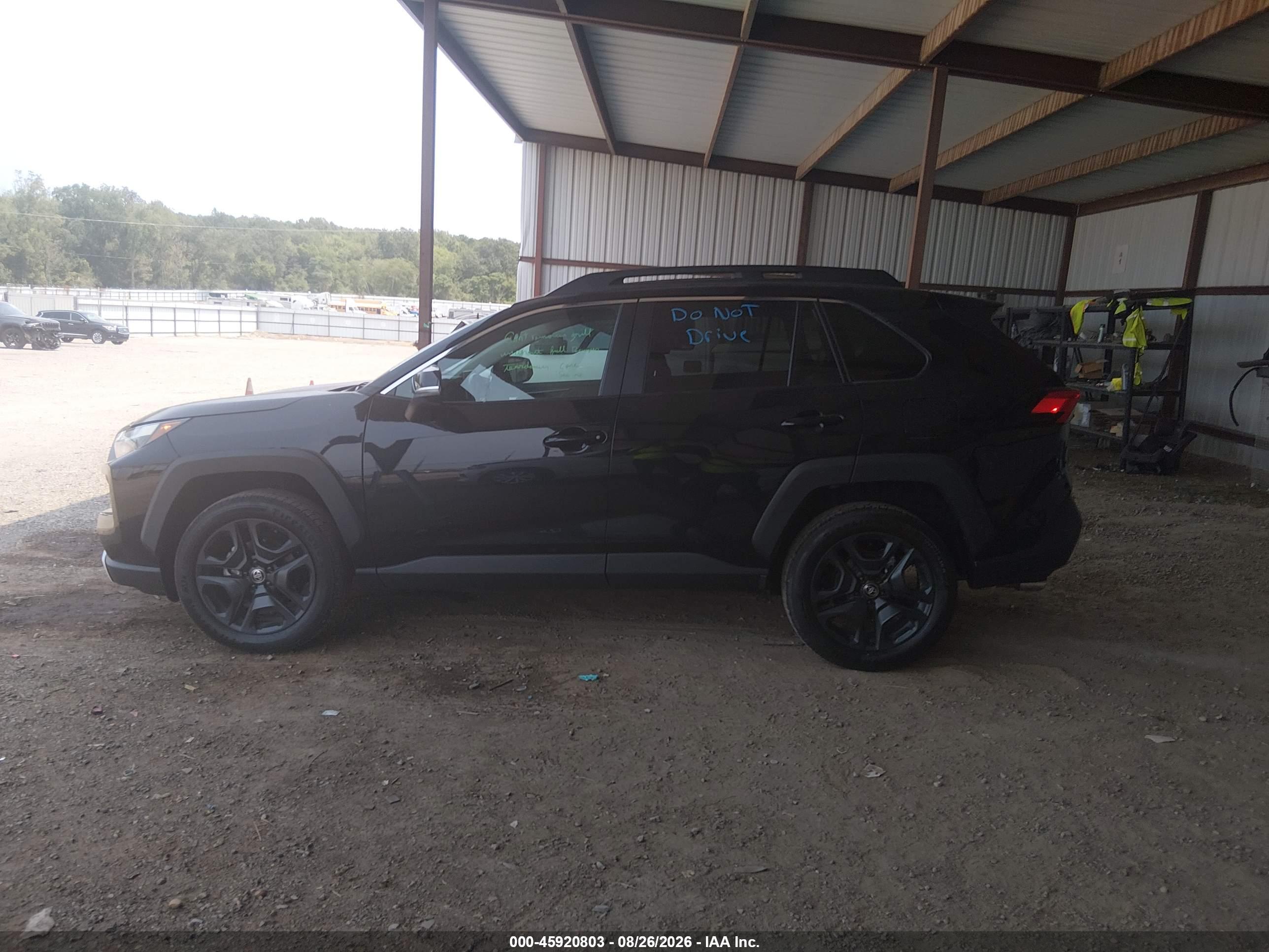 2024 TOYOTA RAV4 ADVENTURE