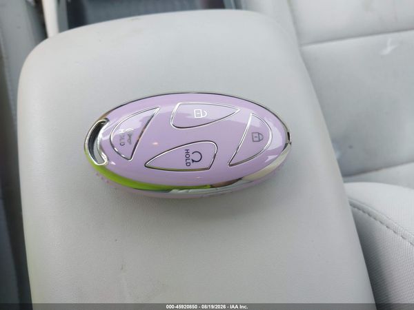 2025 HYUNDAI KONA SE
