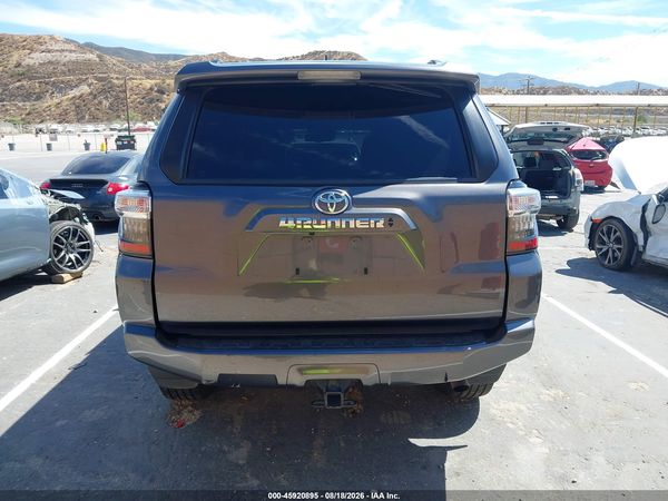2023 TOYOTA 4RUNNER SR5