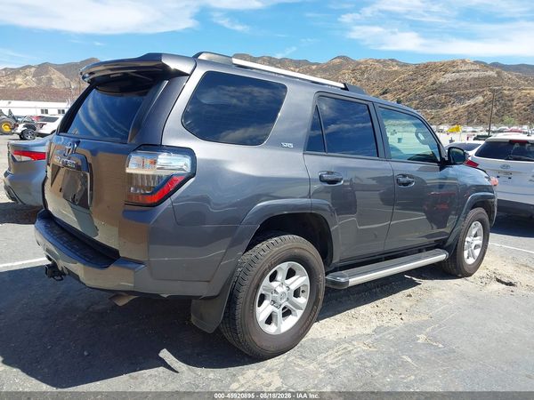 2023 TOYOTA 4RUNNER SR5