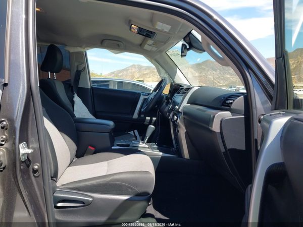 2023 TOYOTA 4RUNNER SR5