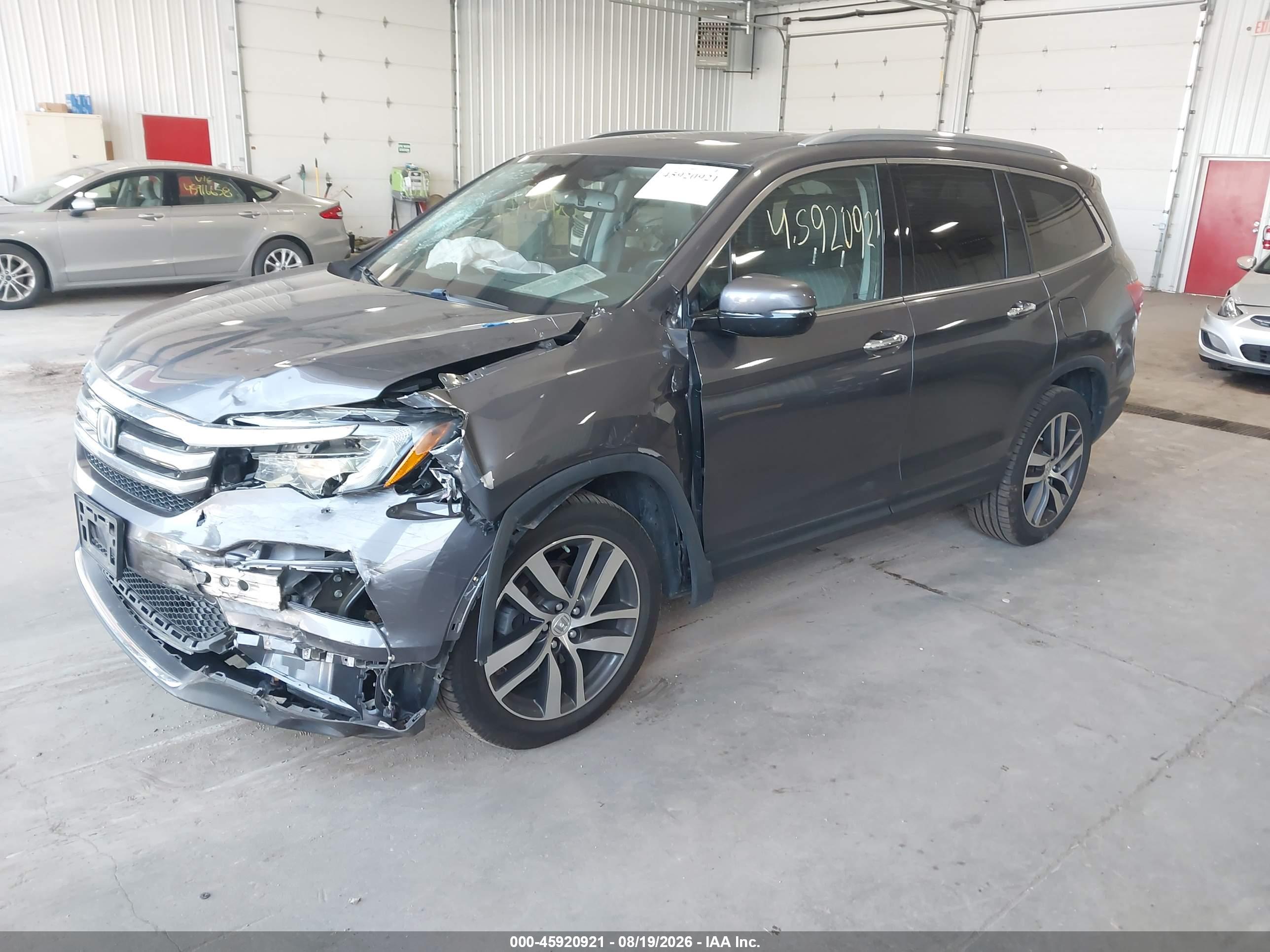 2017 HONDA PILOT TOURING — I2