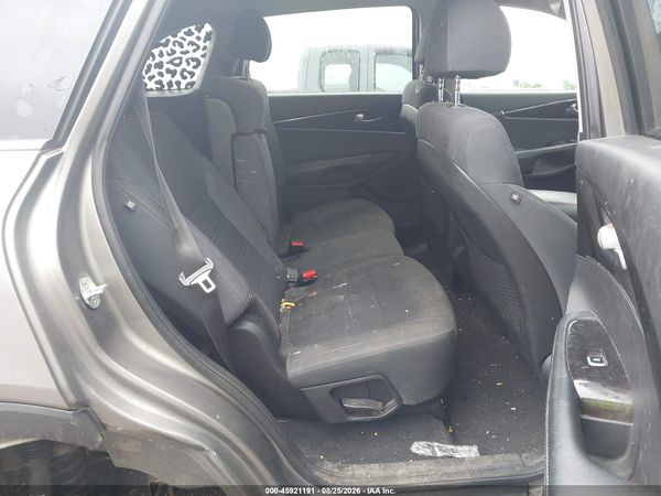 2018 KIA SORENTO 2.4L LX