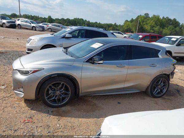 2018 INFINITI QX30