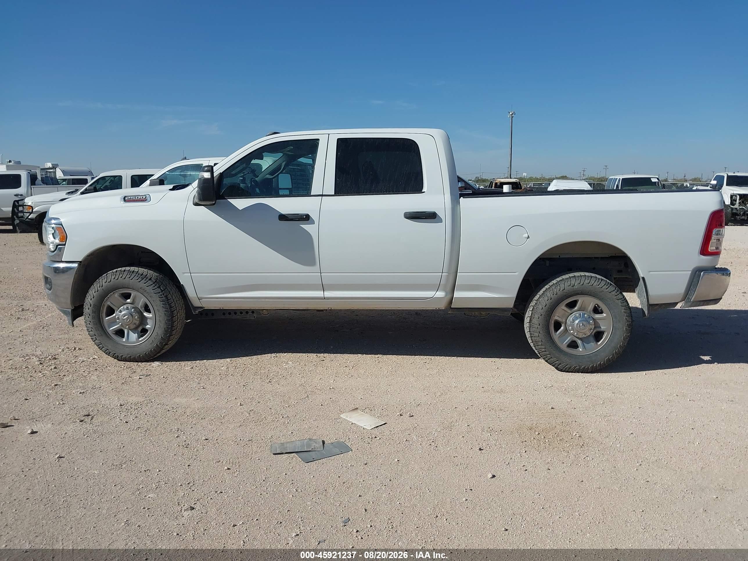 2023 RAM 2500 TRADESMAN  4X4 6'4 BOX