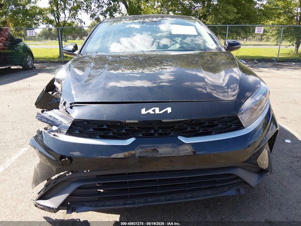 2024 KIA FORTE LXS