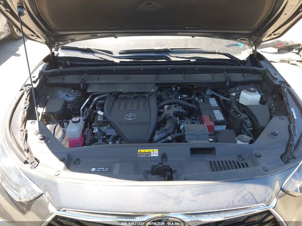 2025 TOYOTA HIGHLANDER LIMITED