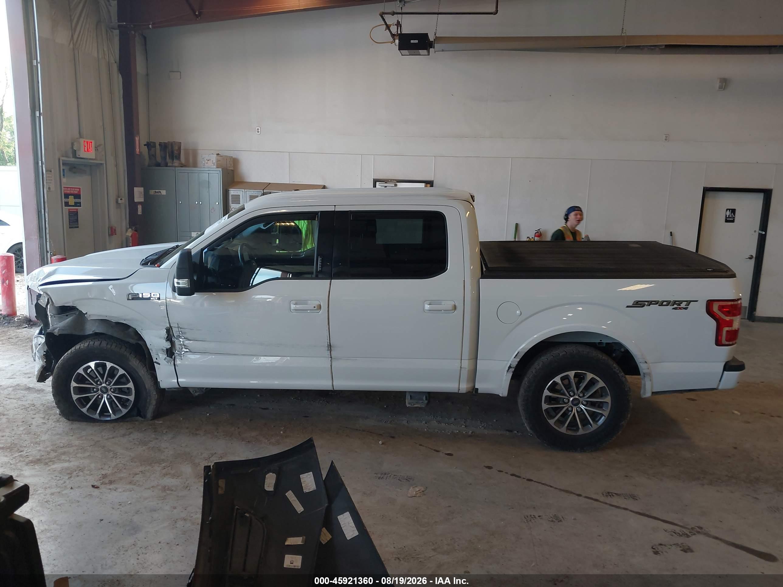 2018 FORD F-150 XLT