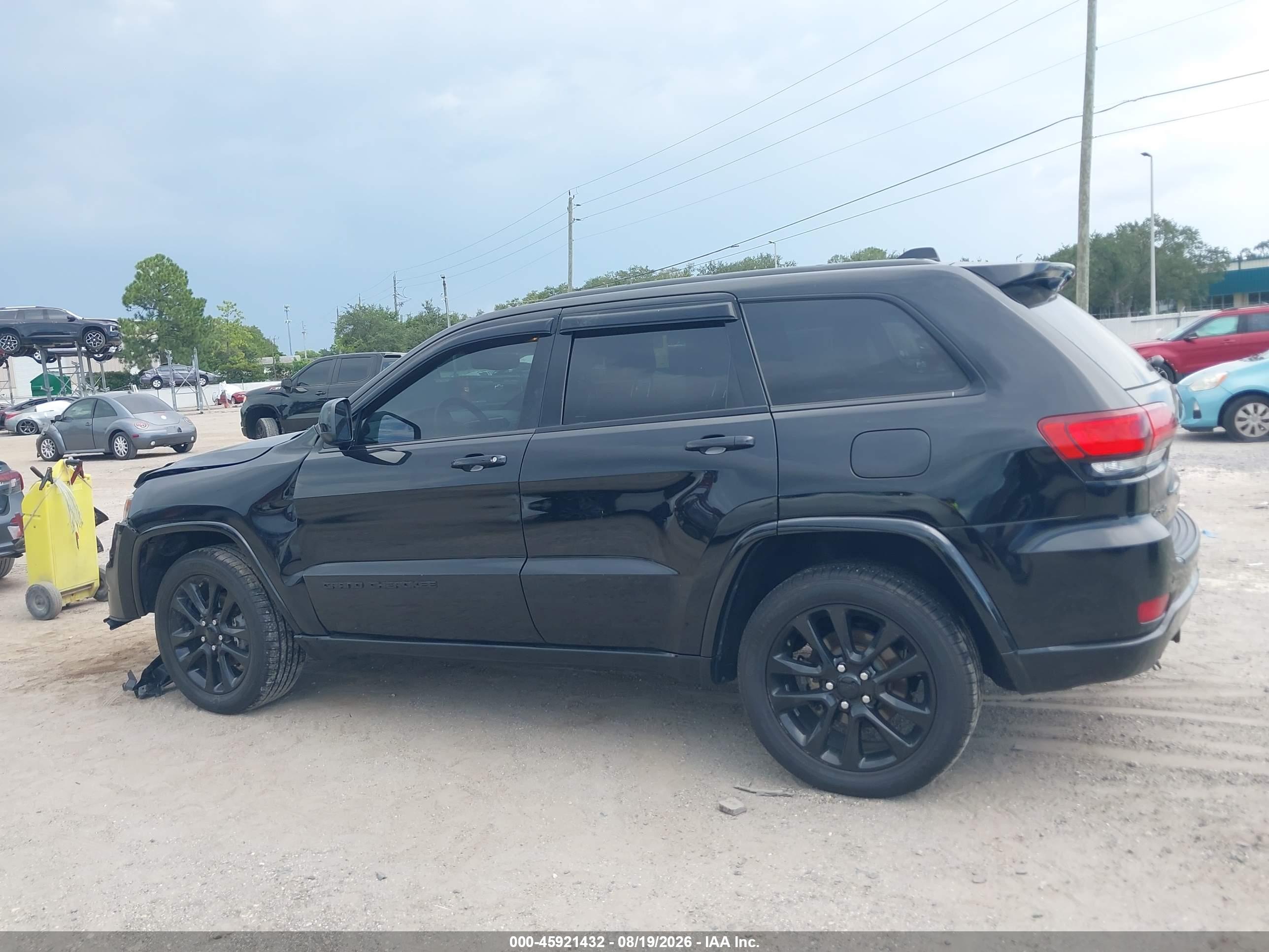 2019 JEEP GRAND CHEROKEE ALTITUDE 4X4
