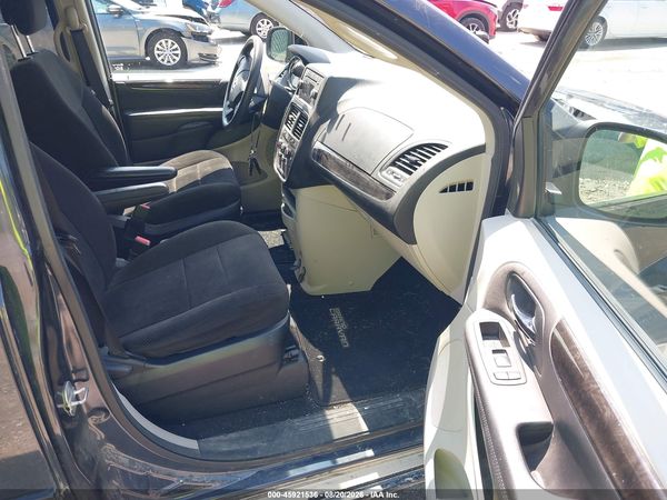 2013 DODGE GRAND CARAVAN SE