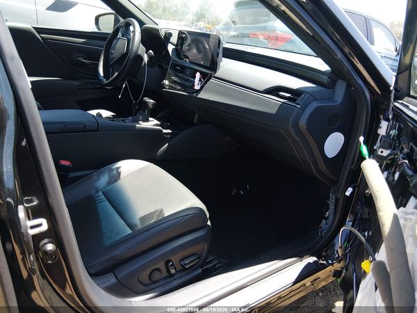 2024 LEXUS ES 300H 300h Premium