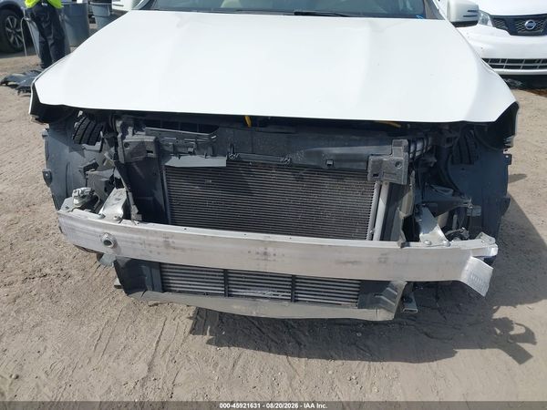 2017 MERCEDES-BENZ GLA 250 4MATIC