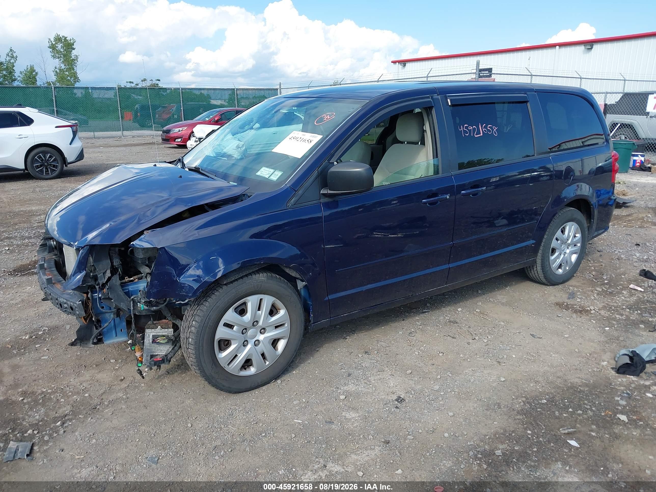 2014 DODGE GRAND CARAVAN SE — I2