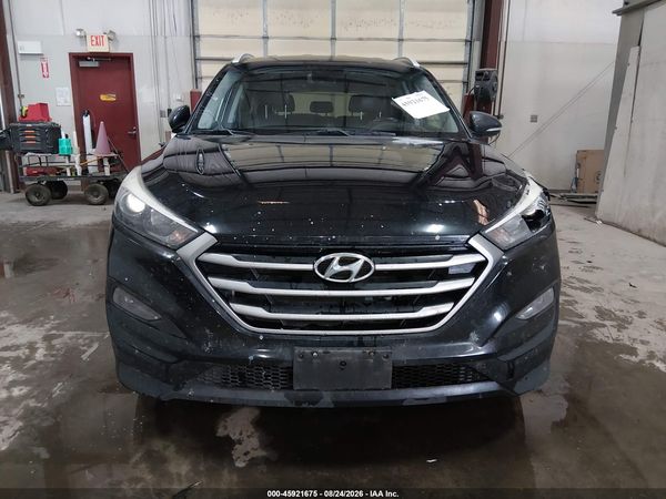 2017 HYUNDAI TUCSON SE PLUS