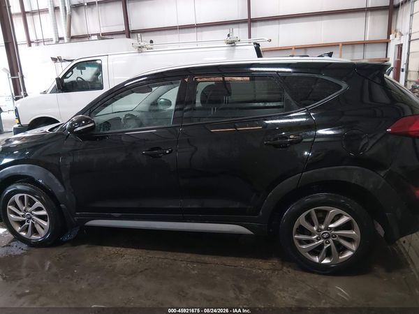 2017 HYUNDAI TUCSON SE PLUS