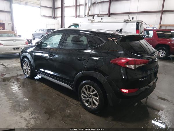 2017 HYUNDAI TUCSON SE PLUS