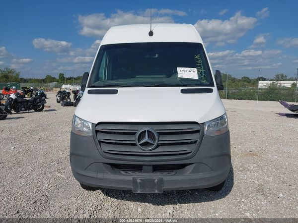 2022 MERCEDES-BENZ SPRINTER 2500 STANDARD ROOF V6