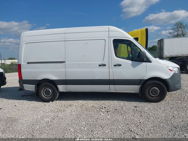 2022 MERCEDES-BENZ SPRINTER 2500 STANDARD ROOF V6