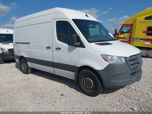 2022 MERCEDES-BENZ SPRINTER 2500 STANDARD ROOF V6
