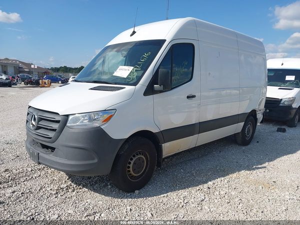 2022 MERCEDES-BENZ SPRINTER 2500 STANDARD ROOF V6
