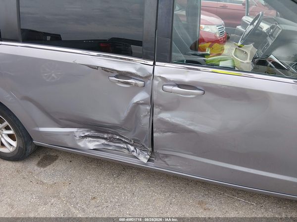 2019 DODGE GRAND CARAVAN SXT — I6