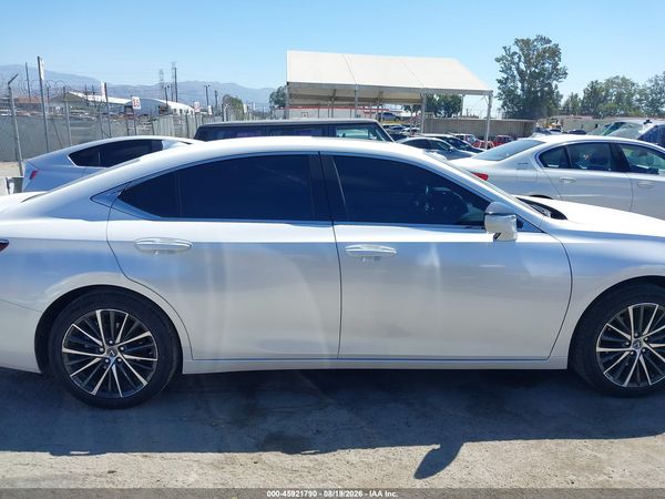 2024 LEXUS ES 300H 300h Premium