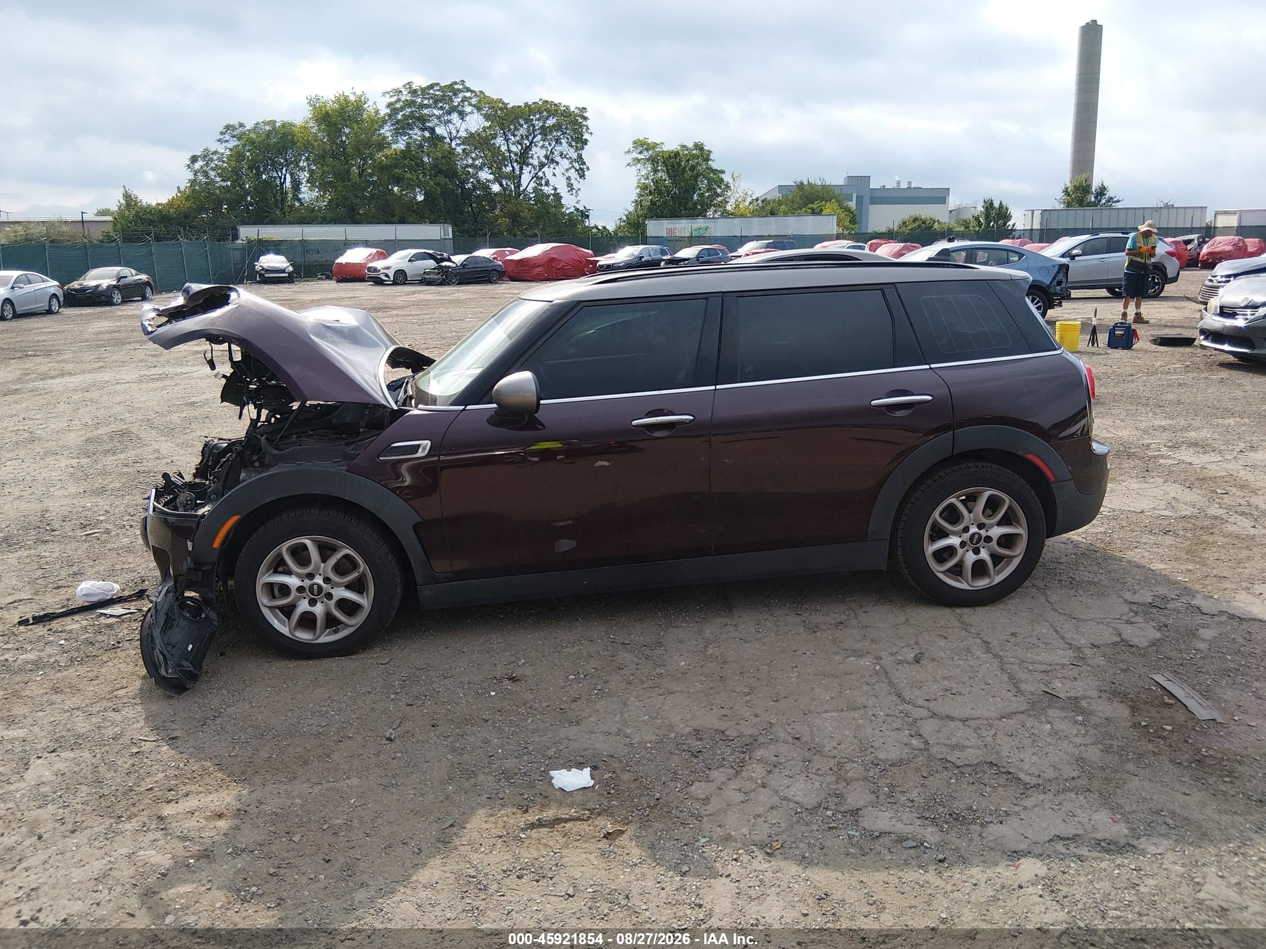 2016 MINI CLUBMAN COOPER