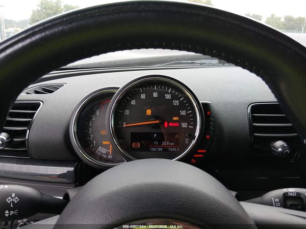 2016 MINI CLUBMAN COOPER