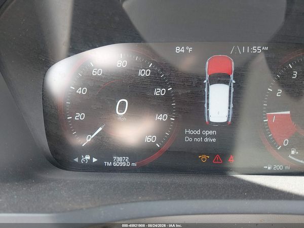 2020 VOLVO XC90 T6 MOMENTUM 6 PASSENGER