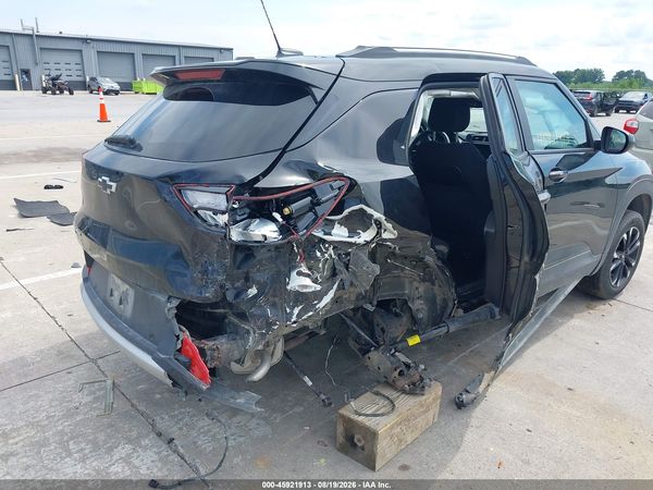 2022 CHEVROLET TRAILBLAZER AWD LT — I6