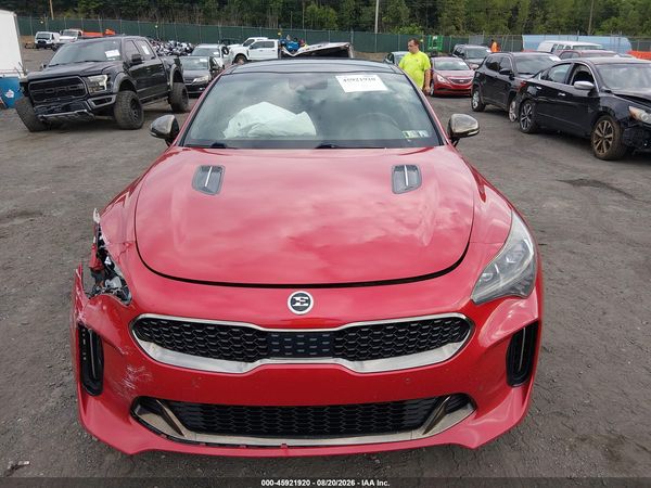 2018 KIA STINGER GT1