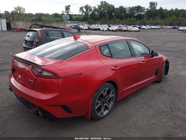 2018 KIA STINGER GT1