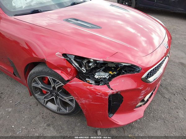 2018 KIA STINGER GT1