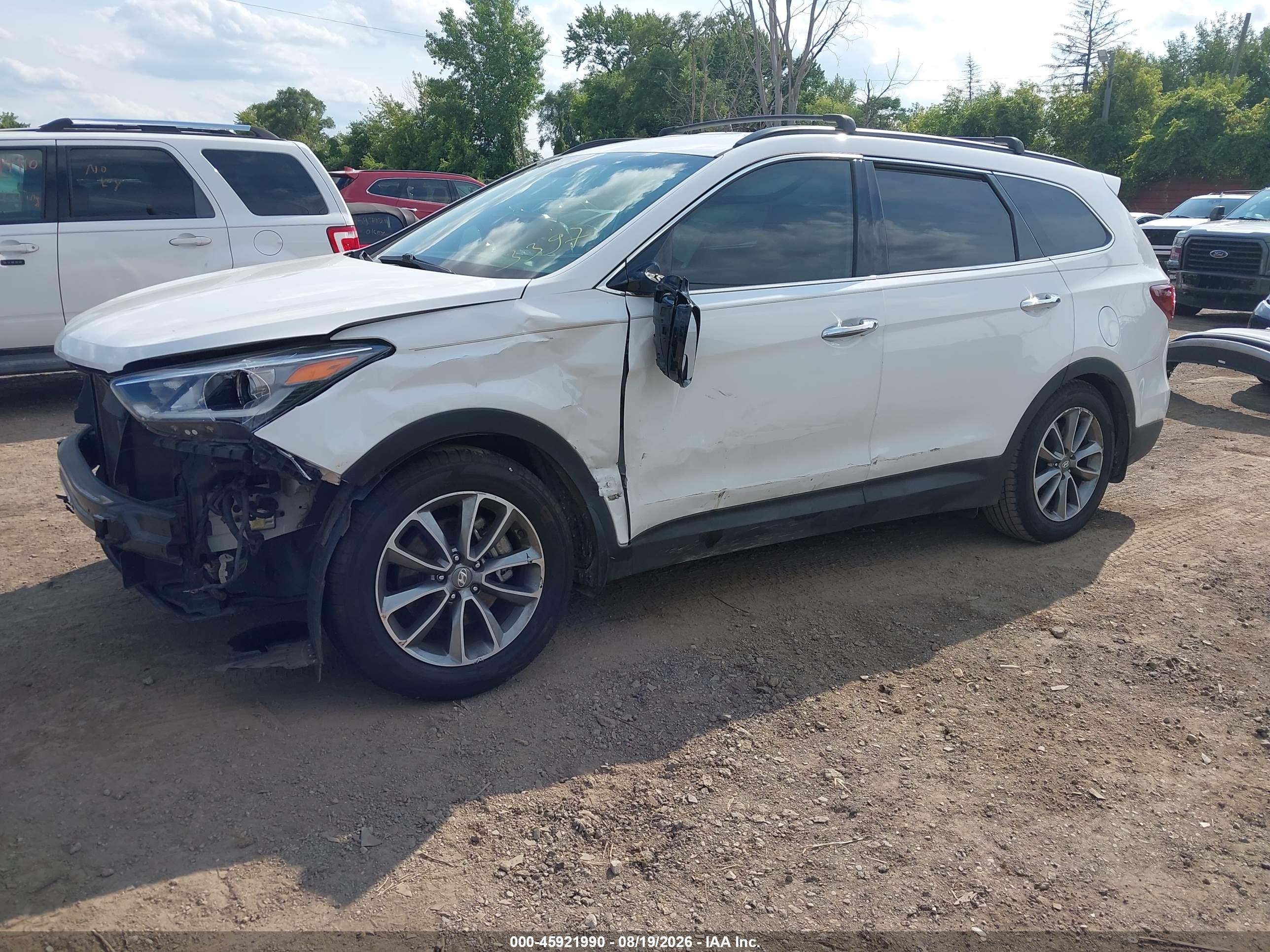 2018 HYUNDAI SANTA FE SE — I2